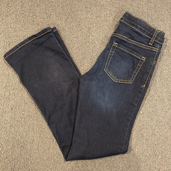 Cat & Jack Girls' Mid-Rise Bootcut Super Stretch Jeans Dark Wash - size 10 - Picture 11 of 11